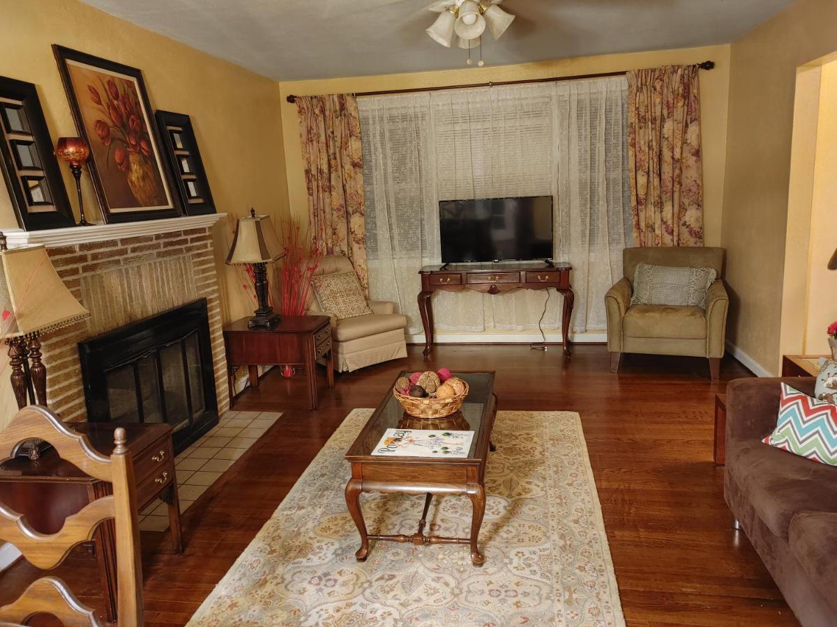 The Kind House Hosting, Low Monthly Rates, Traveling Nurses, Fletc, & Travelers! Brunswick Exterior foto