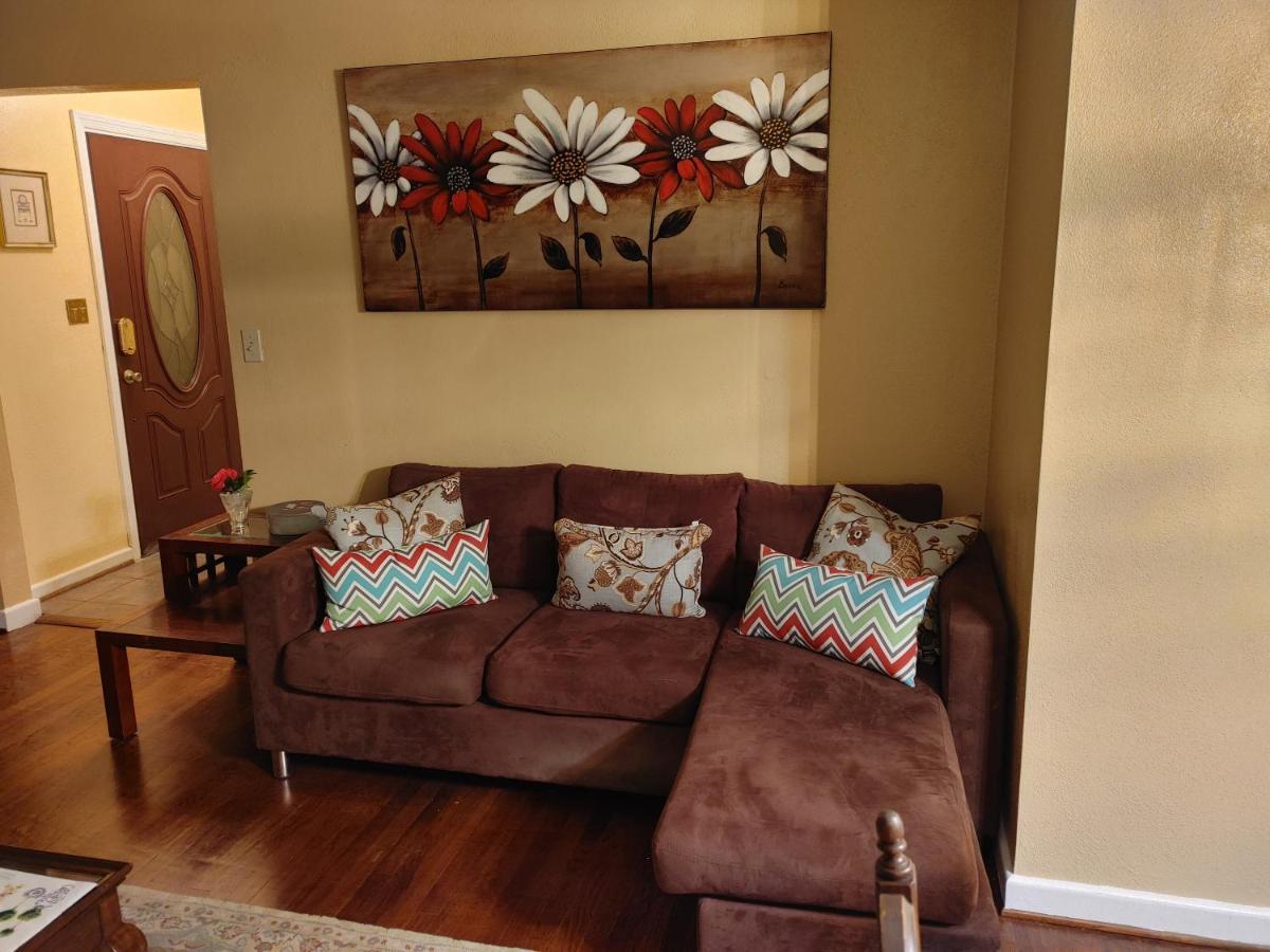 The Kind House Hosting, Low Monthly Rates, Traveling Nurses, Fletc, & Travelers! Brunswick Exterior foto