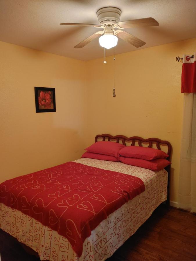 The Kind House Hosting, Low Monthly Rates, Traveling Nurses, Fletc, & Travelers! Brunswick Exterior foto